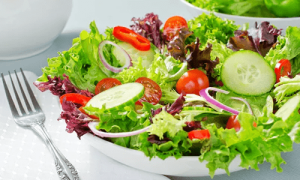 Göbek Salatası
